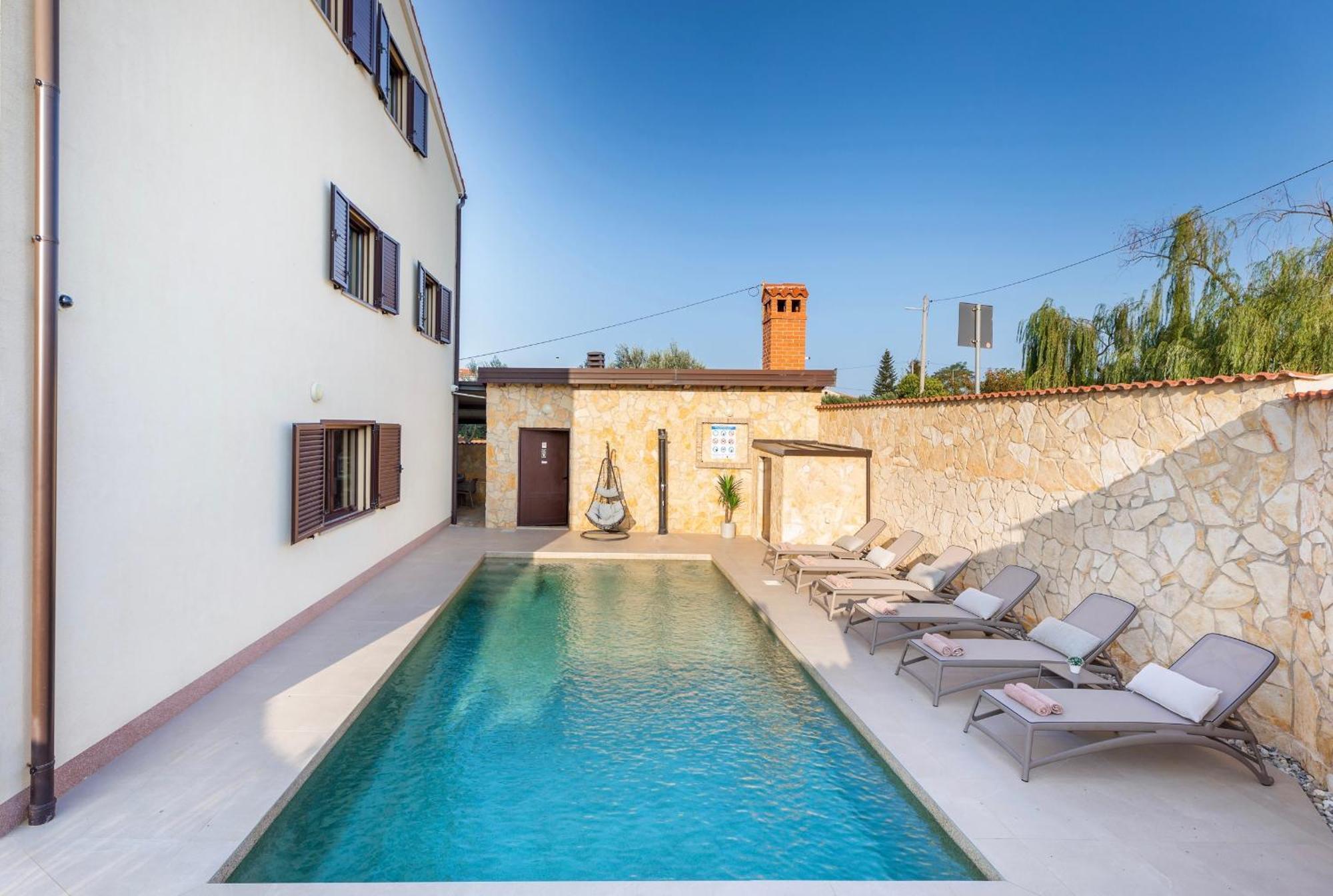 Villa Miromar App Pula Extérieur photo